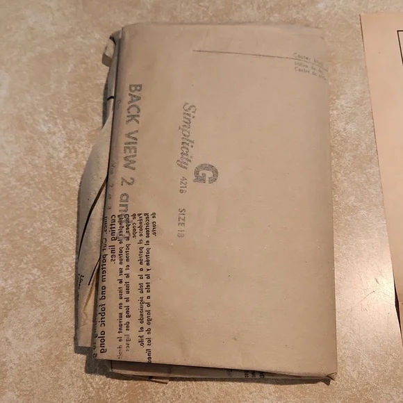 Simplicity vintage unique pattern # 4218  Sz 18- uncut; slip, half slip, panties - Picture 3 of 7